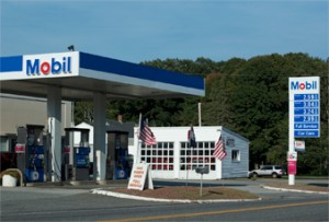 Our Mobil gas station offers full service, all grades of fuel, diesel, clear kero, and propane cylinders filled.